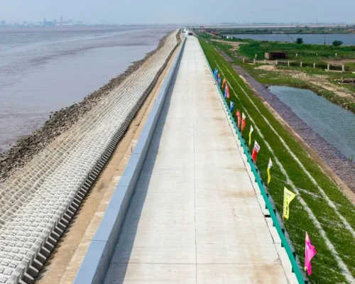 Concluída a primeira fase do projeto de dique costeiro na Nova Área de Binhai, em Tianjin