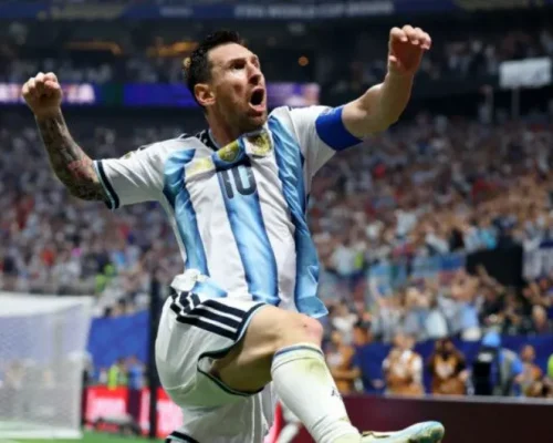 Com virada espetacular, Argentina passa para a final da Copa
