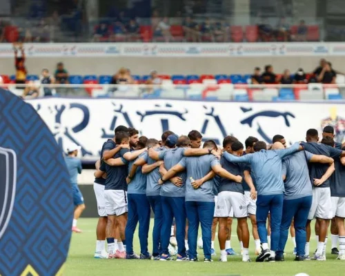 Remo já dispensou 16 jogadores em 2026 e negocia novas saídas; veja a lista