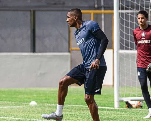 Marllon aposta em recomeço do Remo e vê amistoso como necessário antes de enfrentar o Corinthians
