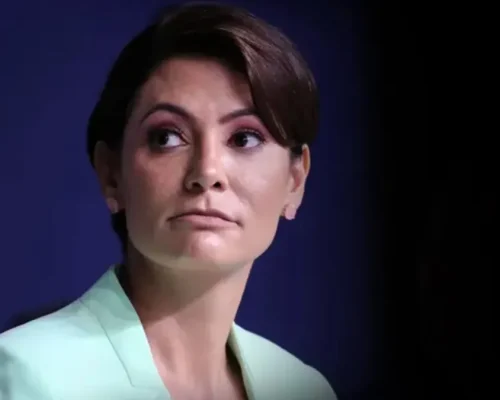 Michelle Bolsonaro reforça segurança após aumento de ataques nas redes sociais