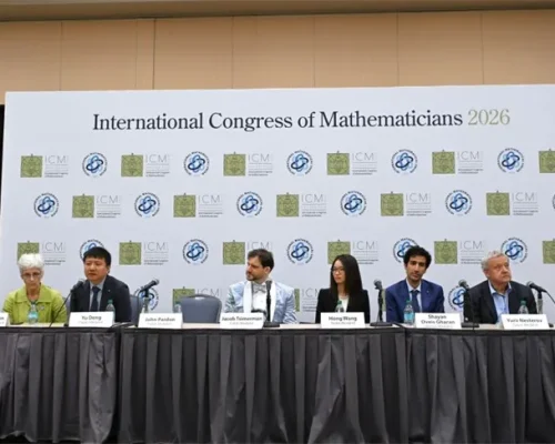 Matemáticos chineses fazem história ao vencer a Medalha Fields 2026