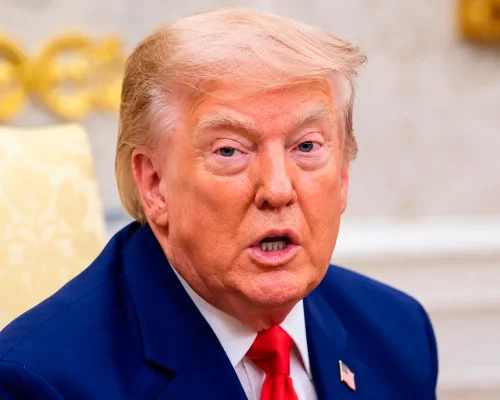 Trump avalia três caminhos para o conflito com o Irã, diz New York Times