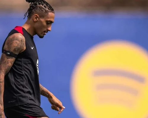 Barcelona prepara plano especial para Raphinha após lesão muscular na Copa do Mundo
