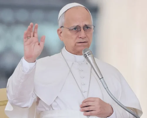 Papa Leão XIV anuncia viagem à América do Sul; Brasil fica de fora do roteiro