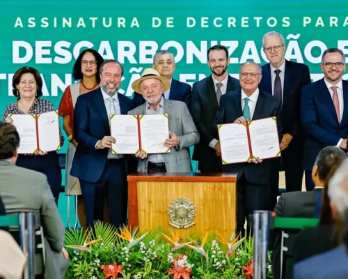 Lula regulamenta mercado livre de energia para baixa tensão