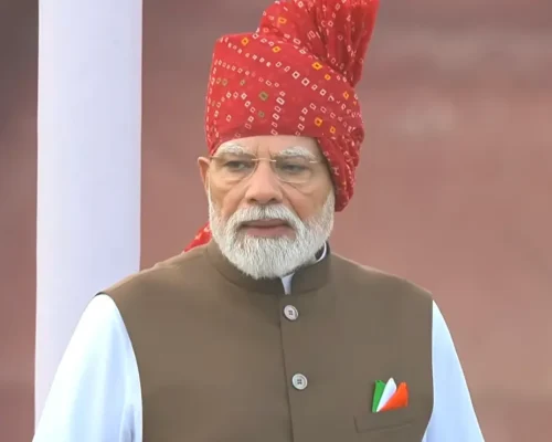 No 79º Dia da Independência, Modi projeta Índia como potência global em semicondutores, energia e tecnologia até 2047