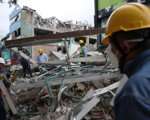 Colômbia registra 314 mortes após terremoto