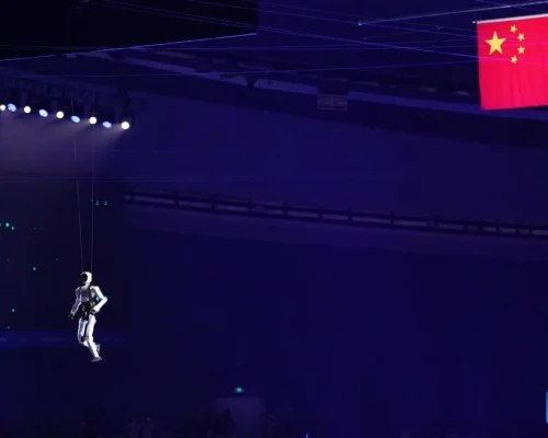 Inaugurada a 2ª edição dos Jogos Mundiais de Robôs Humanoides em Beijing