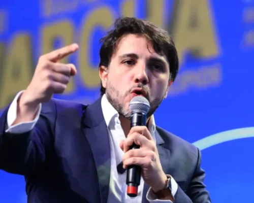 Thomas Traumann diz que Renan Santos se apresenta como candidato a ditador: propõe banho de sangue no Brasil