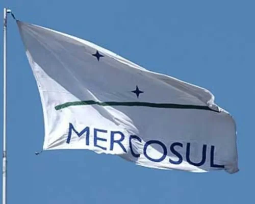 Chanceleres do Mercosul se reúnem hoje em Montevidéu