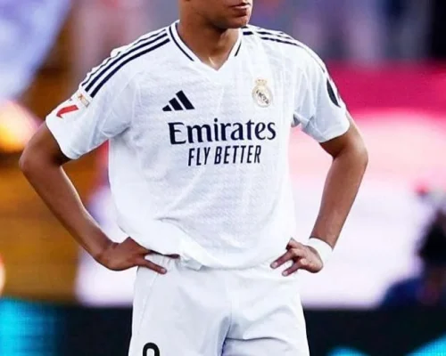 Homem de 18 anos é preso por suspeita de planejar sequestro do astro francês Mbappé