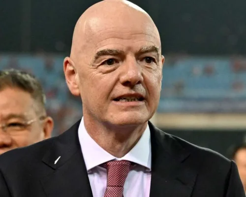 Fifa rebate Uefa na Justiça dos EUA e acusa europeus de