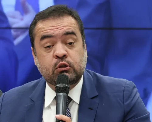 PF aponta que esquema da Refit custeou caviar, imóveis e cobertura a Cláudio Castro